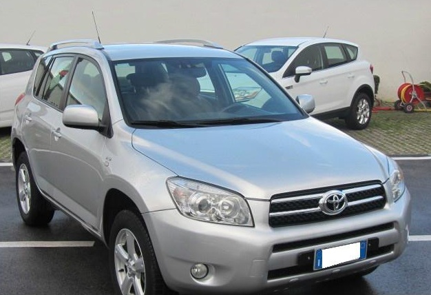 LHD TOYOTA RAV 4